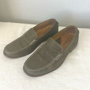 Cole Haan Olive Loafers Men’s size 10 good condition